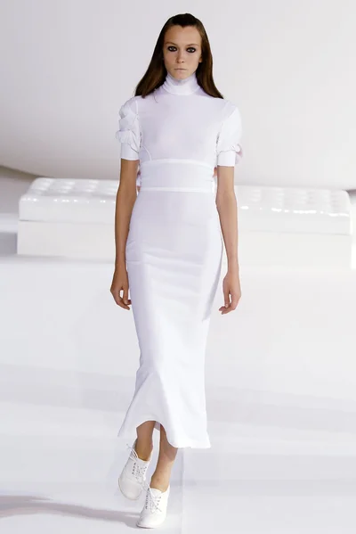 Look 2